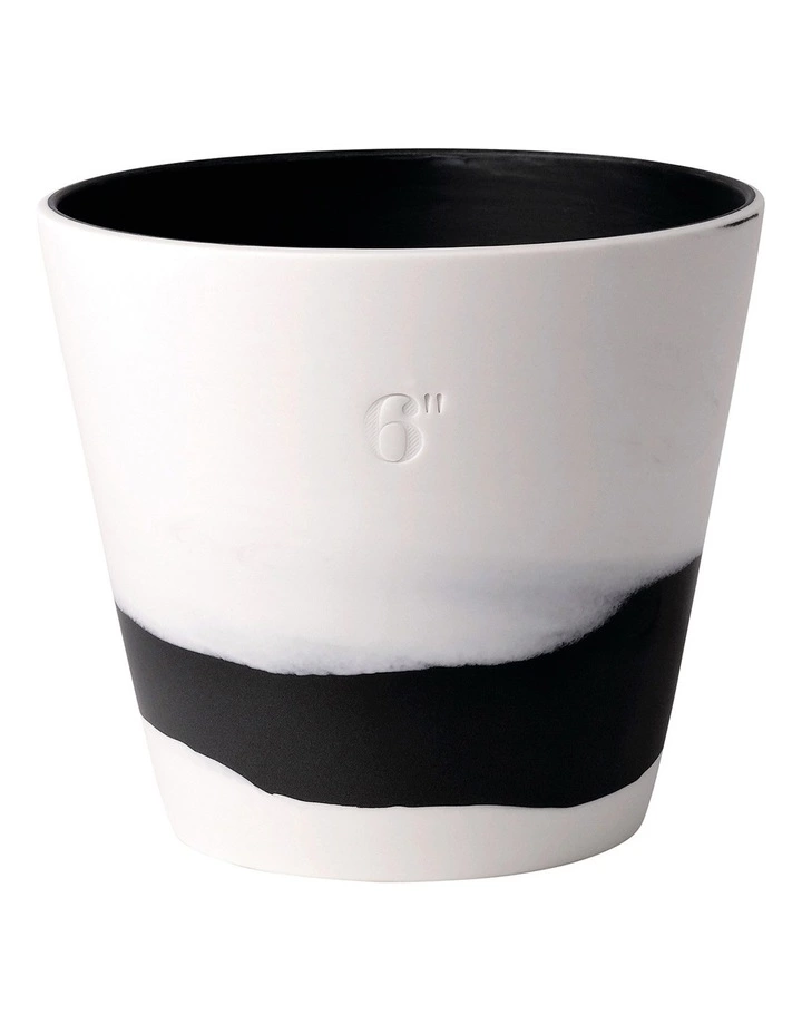 Wedgwood Burlington Pots 6inch Pot Black/White 1 Wedgwood Burlington Pots 6inch Pot Black/White