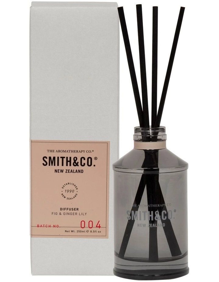 The Aromatherapy Company Smith & Co Fig & Ginger Lily Diffuser 1 The Aromatherapy Company Smith & Co Fig & Ginger Lily Diffuser
