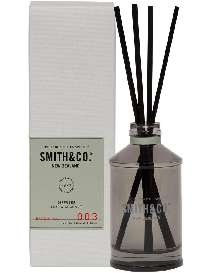 The Aromatherapy Company Smith & Co Lime & Coconut Diffuser 1 The Aromatherapy Company Smith & Co Lime & Coconut Diffuser