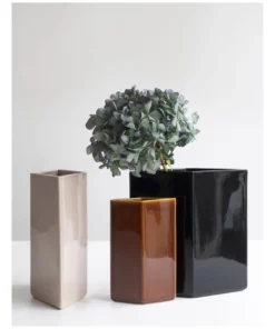 IITTALA Ruutu 18cm Glass Vase Brown -Home Decor Shop 753604030 3 720x928