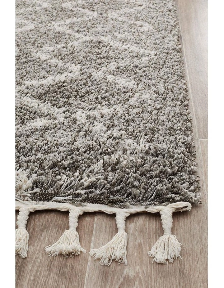 Rug Culture Saffron 11 Grey Runner Rug 3 Rug Culture Saffron 11 Grey Runner Rug - Image 3