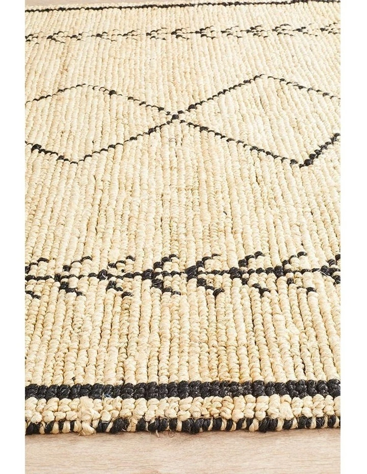 Rug Culture Kenya Tumu Hand Woven Tribal Jute Rug 4 Rug Culture Kenya Tumu Hand Woven Tribal Jute Rug - Image 4
