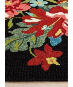 Rug Culture Copacabana Kelsey Bouquet Black Indoor Outdoor Rug -Home Decor Shop 790150600 4 720x928