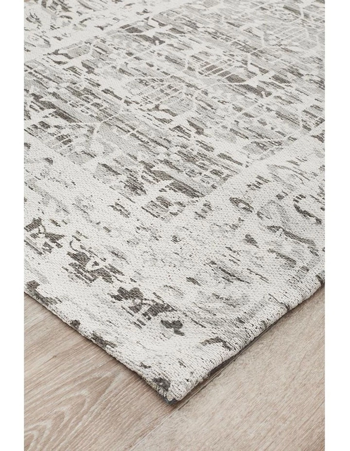 Rug Culture Magnolia 88 Silver Runner Rug 2 Rug Culture Magnolia 88 Silver Runner Rug - Image 2