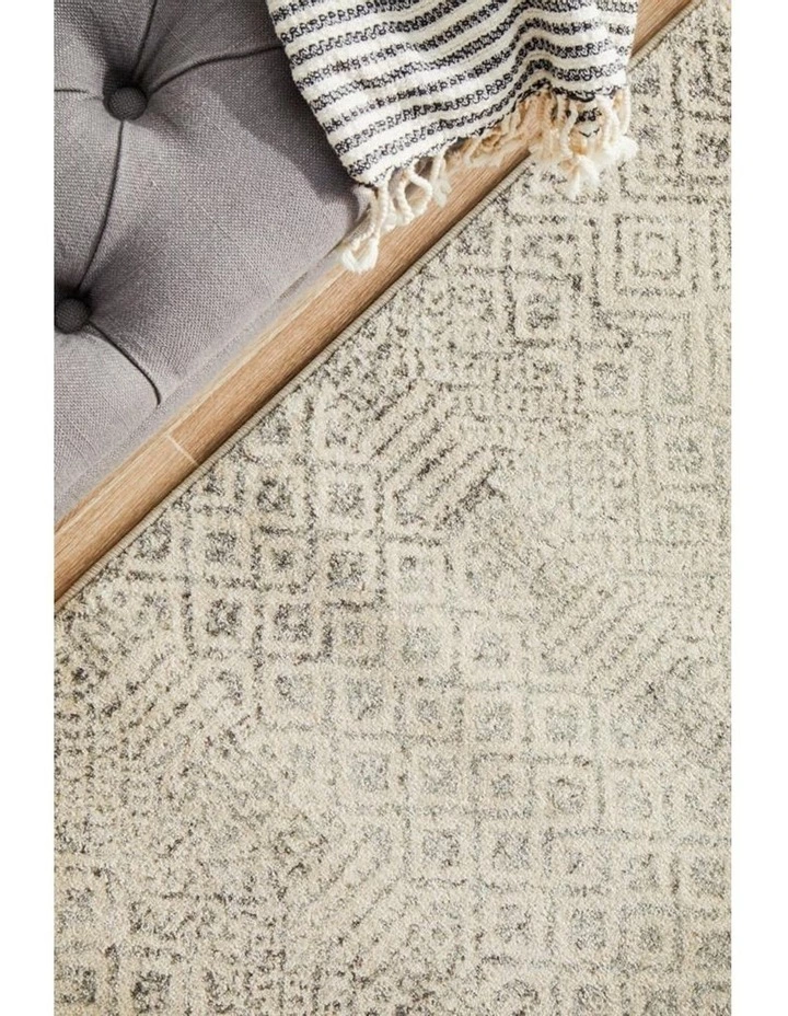 Rug Culture Evoke Diamond Grey Transitional Runner Rug 5 Rug Culture Evoke Diamond Grey Transitional Runner Rug - Image 5