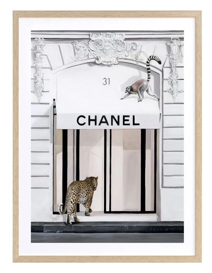 Urban Road Fashion Week Oak Frame 1 Urban Road Fashion Week Oak Frame