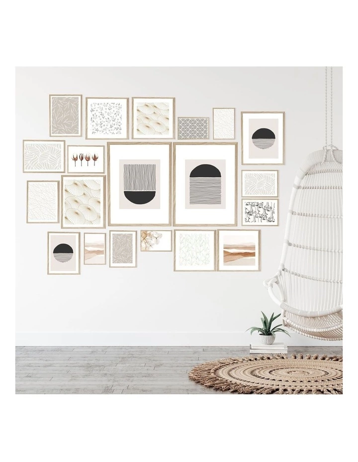 Cooper & Co Instant Gallery Wall 20 Piece Frame Set Oak 4 Cooper & Co Instant Gallery Wall 20 Piece Frame Set Oak - Image 4