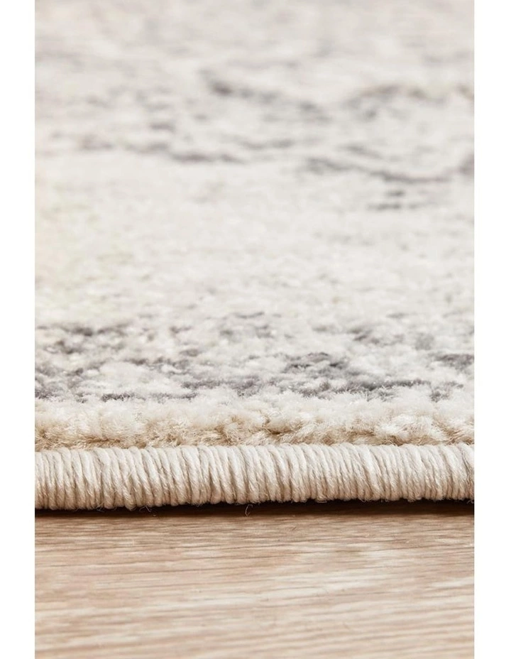 Rug Culture Chrome Rita Silver Round Rug 7 Rug Culture Chrome Rita Silver Round Rug - Image 7