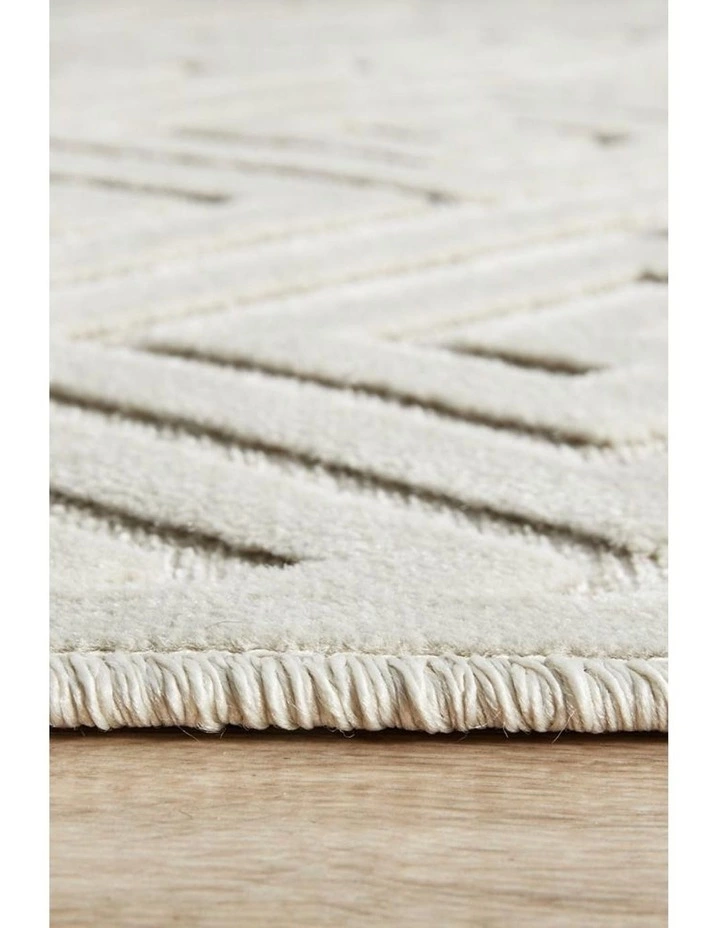 Rug Culture York Alice Natural White Rug 7 Rug Culture York Alice Natural White Rug - Image 7