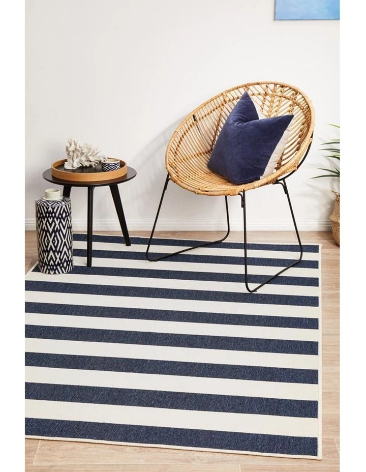 Rug Culture Seaside 4444 Navy White Rug 3 Rug Culture Seaside 4444 Navy White Rug - Image 3