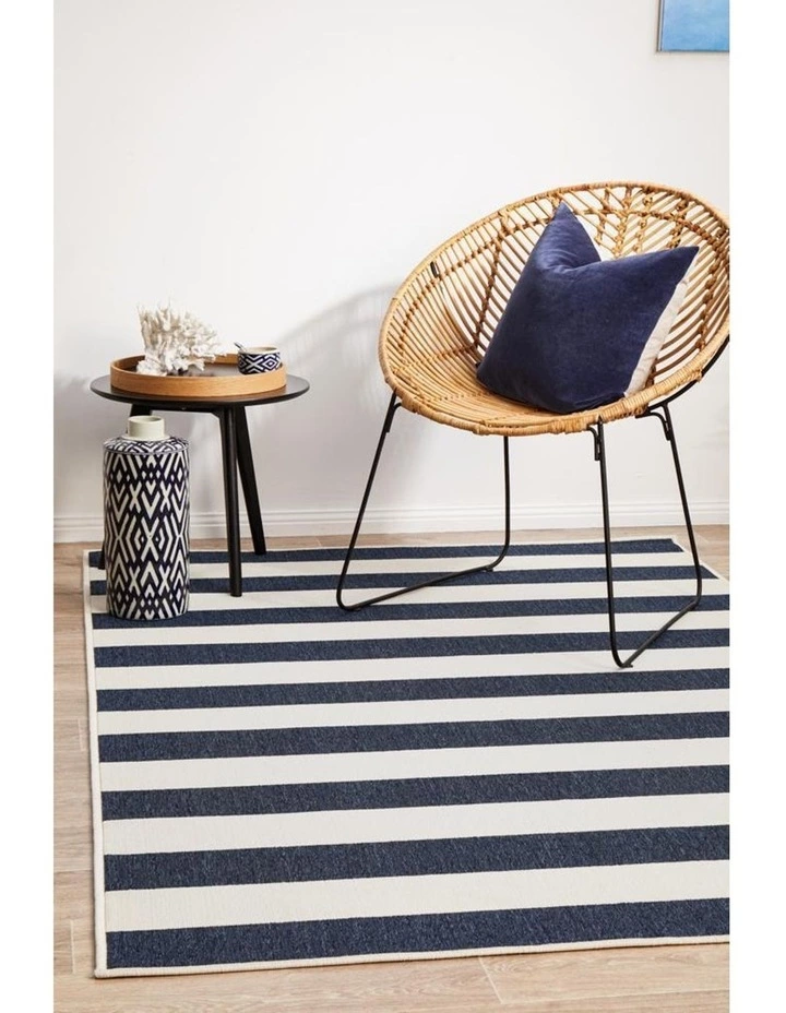 Rug Culture Seaside 4444 Navy White Rug 4 Rug Culture Seaside 4444 Navy White Rug - Image 4