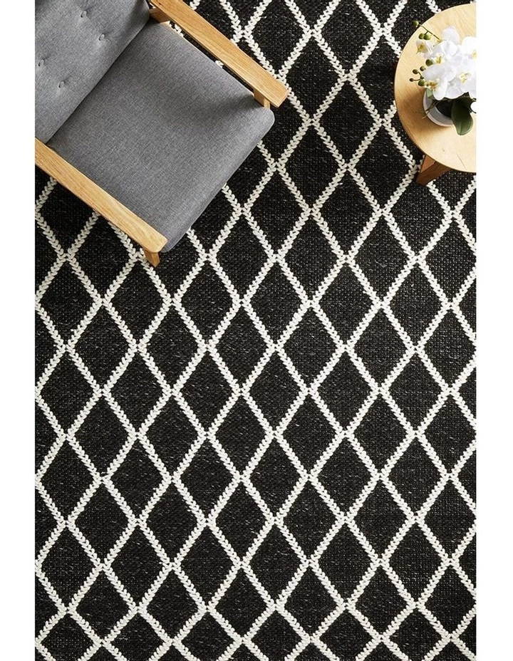 Rug Culture Huxley Black Rug 4 Rug Culture Huxley Black Rug - Image 4