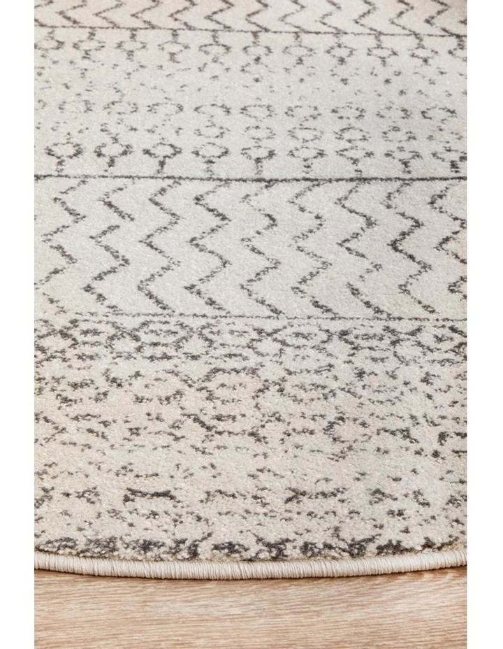 Rug Culture Chrome Harper Silver Round Rug 5 Rug Culture Chrome Harper Silver Round Rug - Image 5