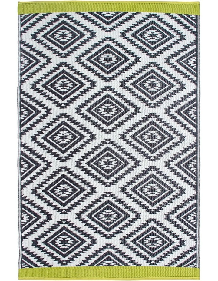 Fab Habitat 120x179cm Valencia Recycled Plastic Outdoor Rug and Mat 2 Fab Habitat 120x179cm Valencia Recycled Plastic Outdoor Rug and Mat - Image 2