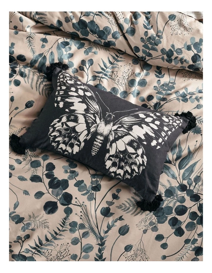 Linen House Nellie Cushion 3 Linen House Nellie Cushion - Image 3