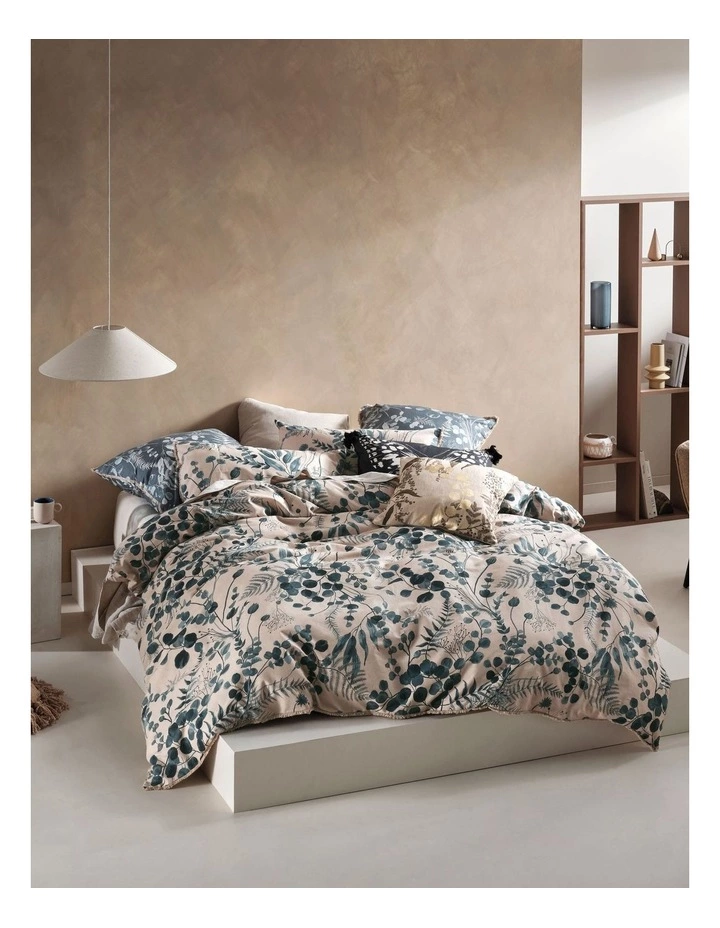 Linen House Nellie Cushion 2 Linen House Nellie Cushion - Image 2