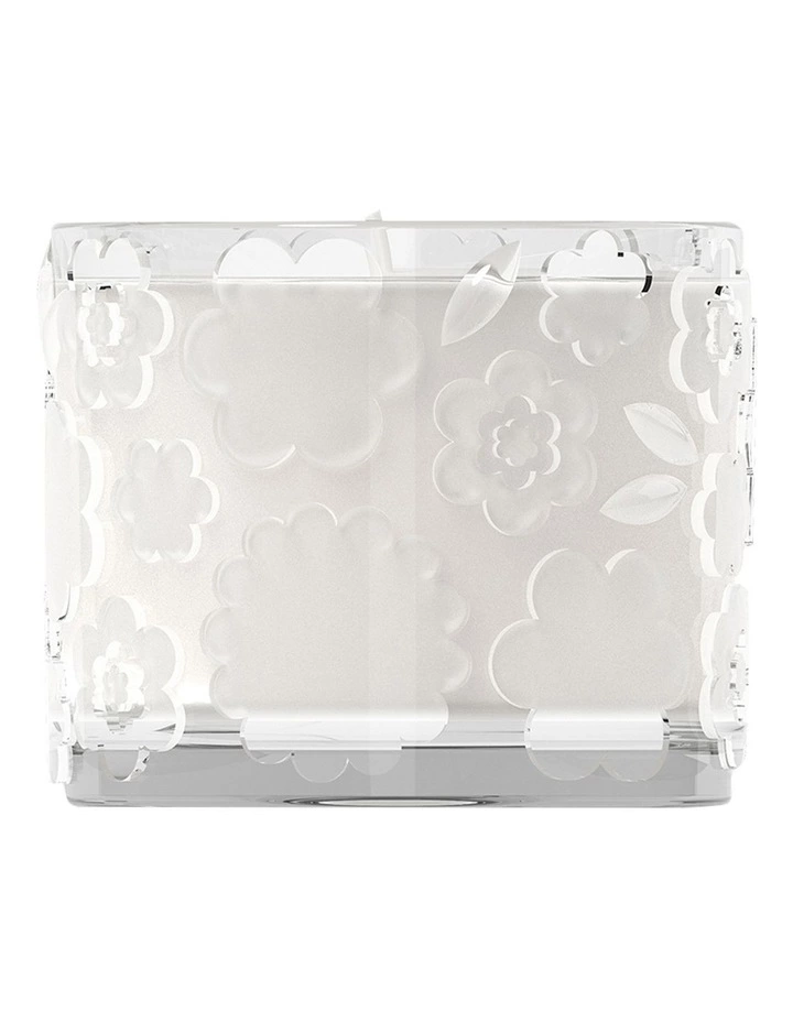 The Aromatherapy Company FLWR Sugared Rose Candle 2 The Aromatherapy Company FLWR Sugared Rose Candle - Image 2