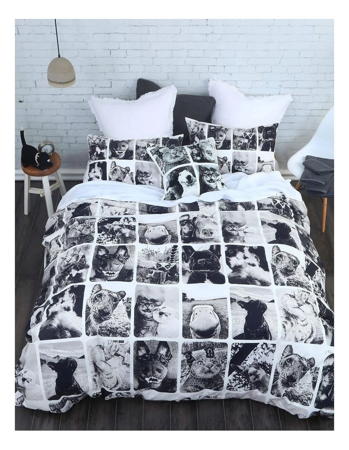 M.M Linen Selfies Cushion In Multi 2 M.M Linen Selfies Cushion In Multi - Image 2