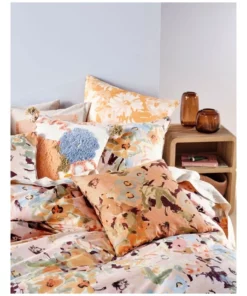 Linen House Fergie Cushions in Peony -Home Decor Shop 856122670 4 720x928