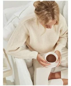 CIRCA Vanilla Bean & Allspice Scented Soy Candle 350g 5 CIRCA Vanilla Bean & Allspice Scented Soy Candle 350g -Home Decor Shop 858831400 3 1 720x928