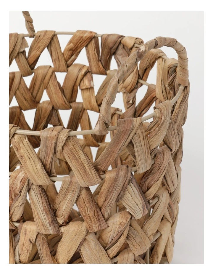 Australian House & Garden Kahlin Water Hyacinth Baskets Set of 3 in Natural 5 Australian House & Garden Kahlin Water Hyacinth Baskets Set of 3 in Natural - Image 5