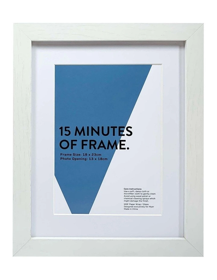 Vue White Photo Frame 18x23/13x18cm 1 Vue White Photo Frame 18x23/13x18cm