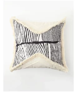 Warlukurlangu Artists x Vue Cushion Kurrkara Jukurrpa (Dessert Oak Dreaming) by Judy Napangardi Watson