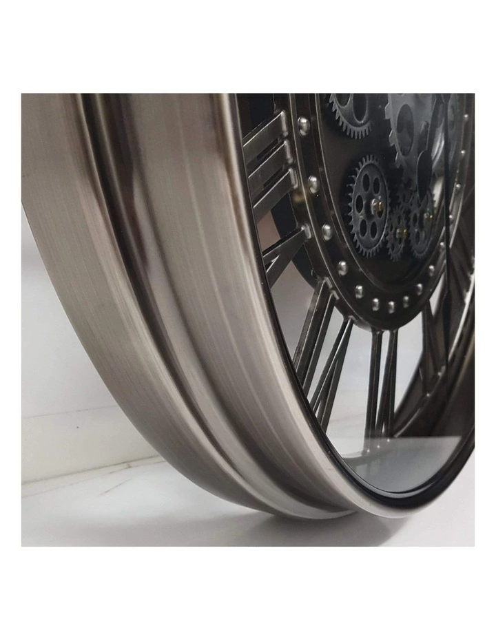 La Florentina The Kensington Round Industrial Moving Cogs Wall Clock Silver 5 La Florentina The Kensington Round Industrial Moving Cogs Wall Clock Silver - Image 5